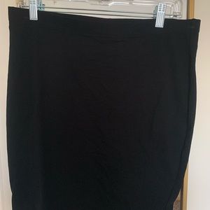 Tight black skirt from H&M